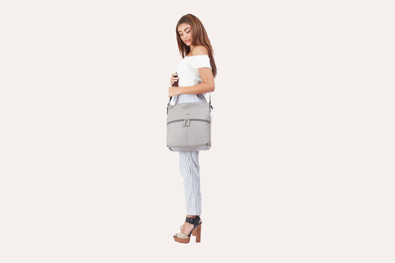 Zip Tote