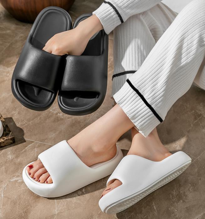 Non-Slip Stylish Indoor Comfy Slippers