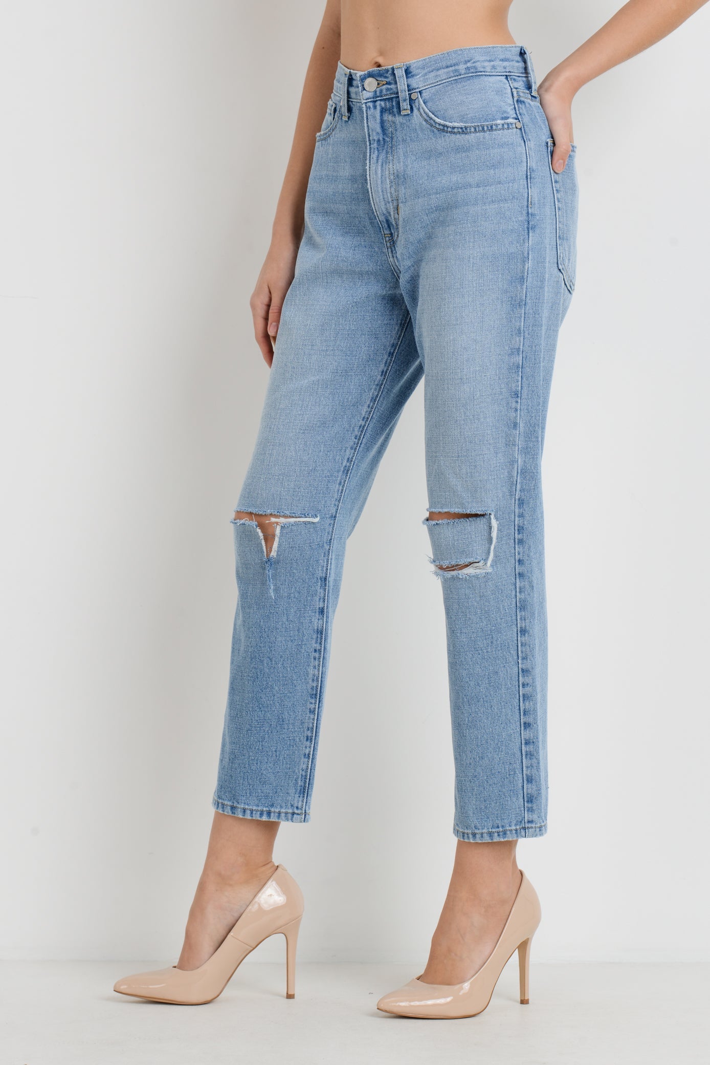 JUST BLACK DENIM HIGH WAISTED RELAXED FIT KNEE TEAR ANKLE LENGTH JEAN