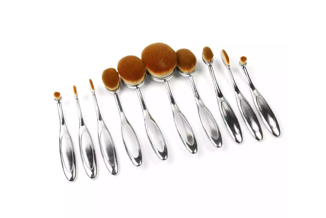 Beauty Experts Set of 10 Oval Beauty Brushes